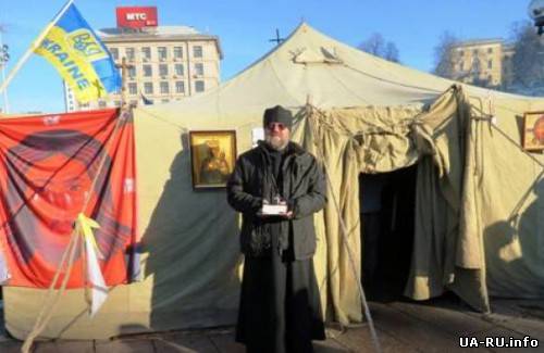 Львовского священика за участие в Евромайдане "прессует" ГАИ