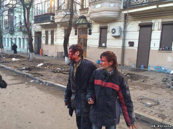 Раненных майдановцев держали в палатках Антимайдана
