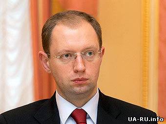 Яценюк еще думает о кресле Премьер-Министра.