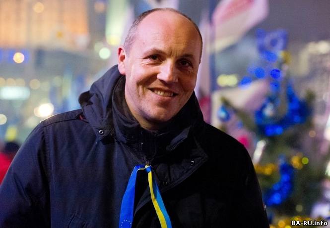 Парубий заявляет, что Евромайдан не будет выполнять требования закона об амнистии