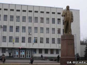 Памятник Ленину в Борисполе планируют поставить на сигнализацию