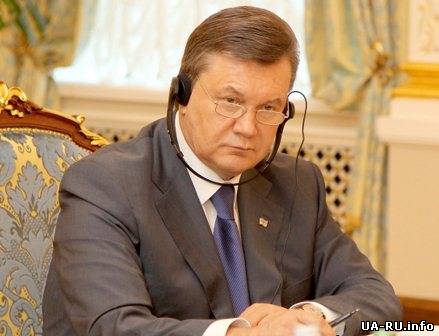 Янукович прилетел в Ростов-на-Дону сопровождении истребителей