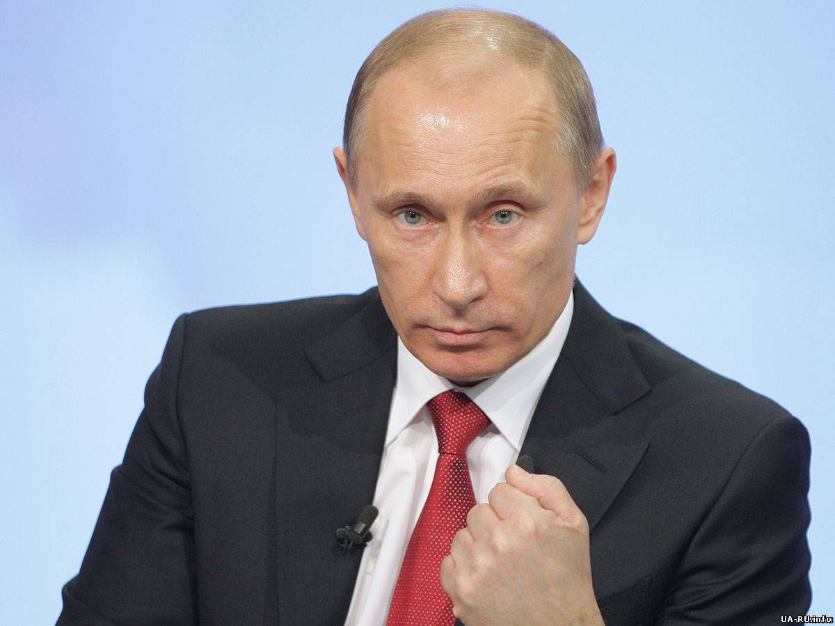 Путин внес в Совфед обращение об использовании Вооруженных Сил РФ на территории Украины до нормализации политической обстановки