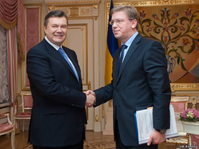Фюле намерен завтра снова подискутировать с Януковичем