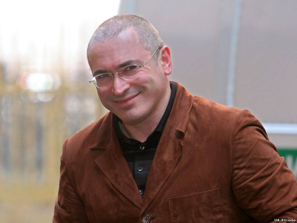 Ходорковский улетел в Берлин