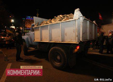 ГАИ блокировали машину с дровами и едой, который направлялся на Евромайдан [видео]