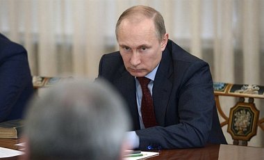 Путин провел оперативное совещание Совбеза по Украине