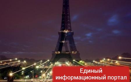 В Париже отменили новогоднее шоу и фейерверки