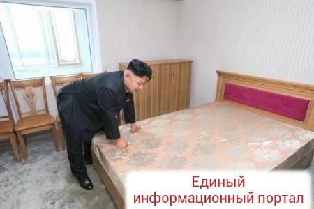 Фото Ким Чен Ына с кроватью стало новым мемом