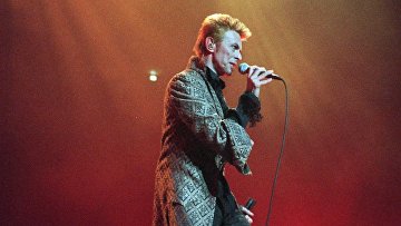 Последний альбом Дэвида Боуи возглавил хит-парад Великобритании