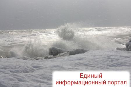 Charlie о Боге, замерзшее Азовское море: фото дня