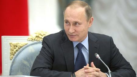 Путин примет участие в передаче музею Кремля объектов наследия
