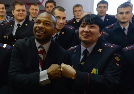 Рой Джонс стал почетным председателем федерации МВД по Москве по боксу