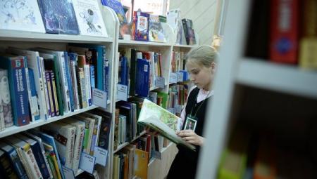 Путин: необходимо повысить интерес россиян к чтению