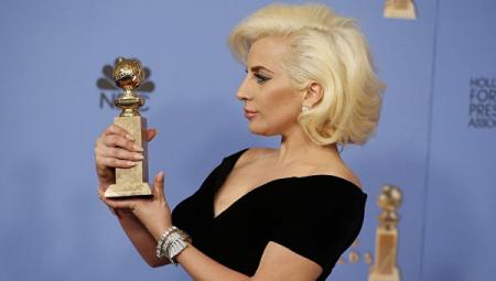 Леди Гага завоевала свой первый "Золотой глобус" за роль на телеэкране