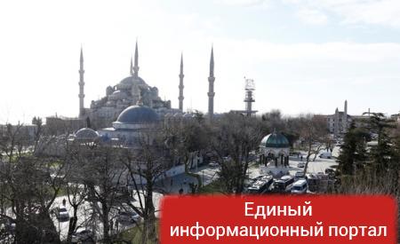 Теракт в центре Стамбула: фото дня