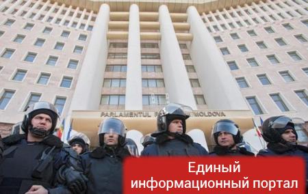В Молдове стартовали переговоры властей с демонстрантами