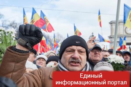 В Молдове продолжаются многотысячные протесты