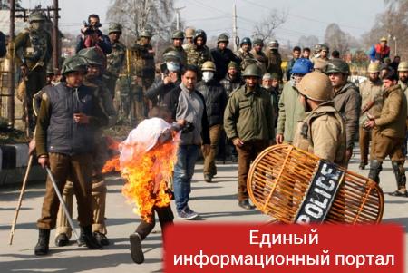 Билеты в Крым, самосожжение и коррида: фото дня
