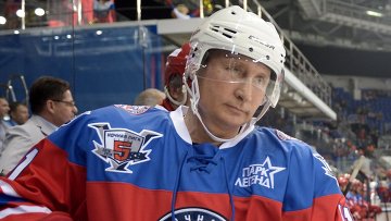 Путин пообещал в ближайшее время поговорить с президентом IIHF Фазелем