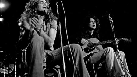 Группу Led Zeppelin уличили в "частичном плагиате"