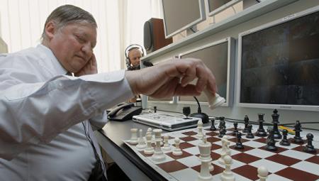 Карпов: шахматисту Карякину по силам стать чемпионом мира
