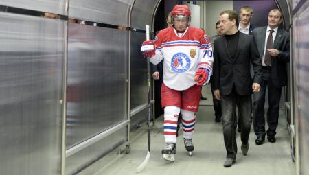 Медведев откроет чемпионат мира по хоккею в Москве