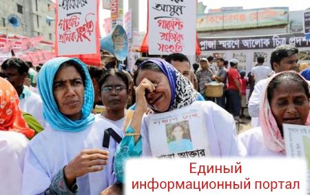 В Бангладеш прошла массовая демонстрация текстильщиков