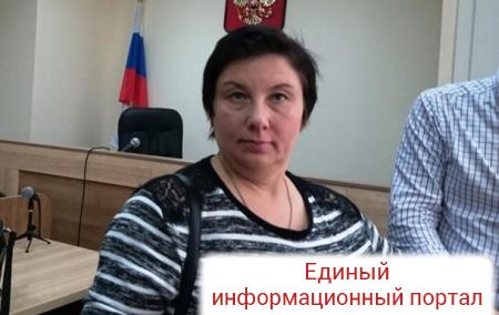 В РФ мать-одиночку приговорили к работам за репост о Донбассе