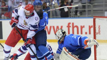 Юниорская сборная России по хоккею проиграла в четвертьфинале ЧМ