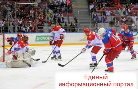 Путин vs миллиардеры: президент РФ сыграл в хоккей