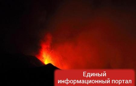 Самый высокий вулкан в Европе начал свое извержение