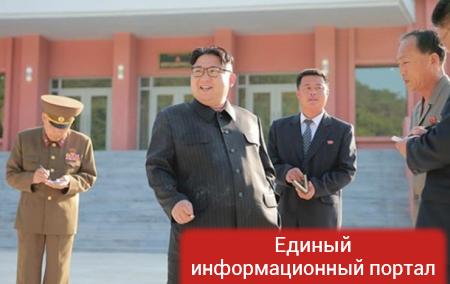 Ким Чен Ын нарушил генеральную линию партии, закурив