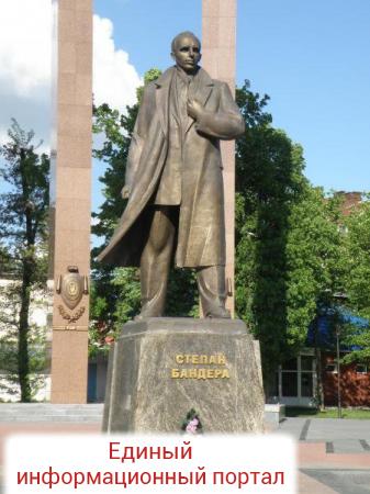 Польша: Снесите памятники Бандере, тогда и поговорим