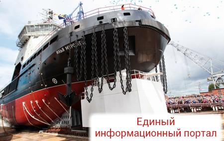 Россия создаст флот военных ледоколов - СМИ