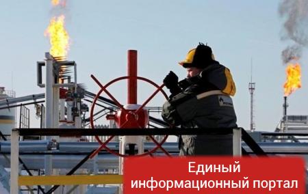 Россия заработала на продаже нефти в 1,5 раза меньше
