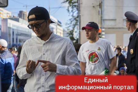 В Москве 200 тысяч мусульман отметили Ураза-байрам