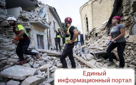 Число жертв землетрясения в Италии выросло до 281