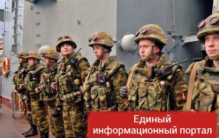 С аукциона в России продадут советские армейские ватники и сапоги - СМИ