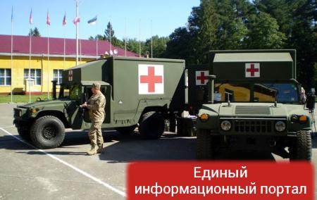 США передали Украине авто для эвакуации раненых