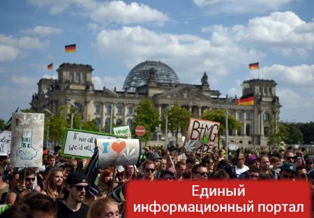 В Берлине прошел юбилейный марш за легализацию марихуаны