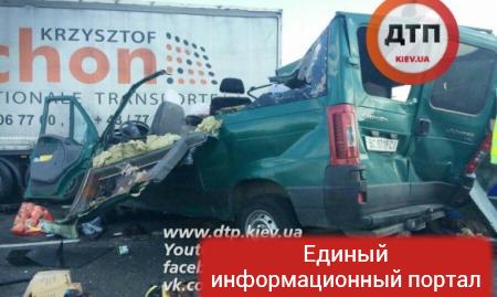 В Польше украинский автобус попал в смертельное ДТП