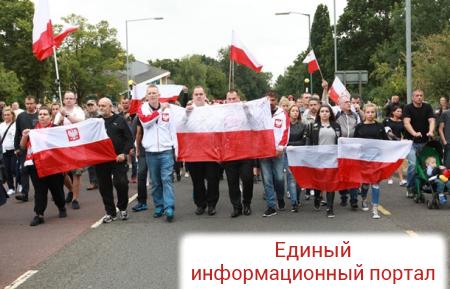 Министры Польши едут в Лондон из-за серии нападений на поляков