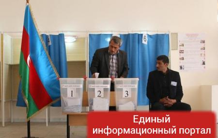 В Азербайджане начался референдум по изменению конституции