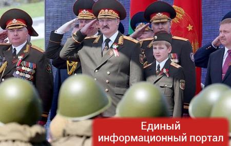 Лукашенко: В Украину на танках не поедем