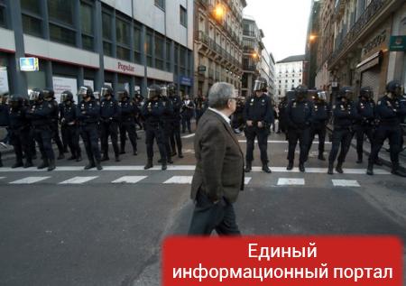Рахой стал премьером Испании, в Мадриде протесты