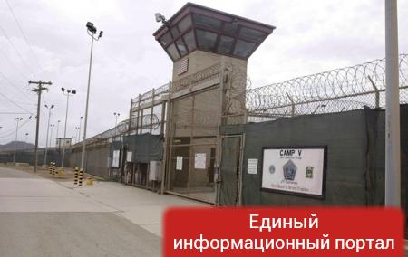 США эвакуируют 700 человек с Гуантанамо