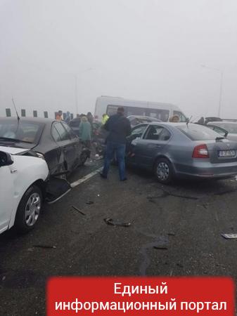 В Румынии столкнулись 29 авто: есть жертвы