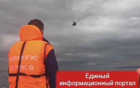 Фрaгмeнты жертв крушения Ту-154 выбросило на берег