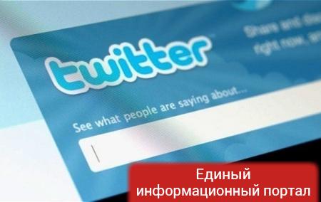 Трамп должен удалить аккаунт в Twitter − опрос